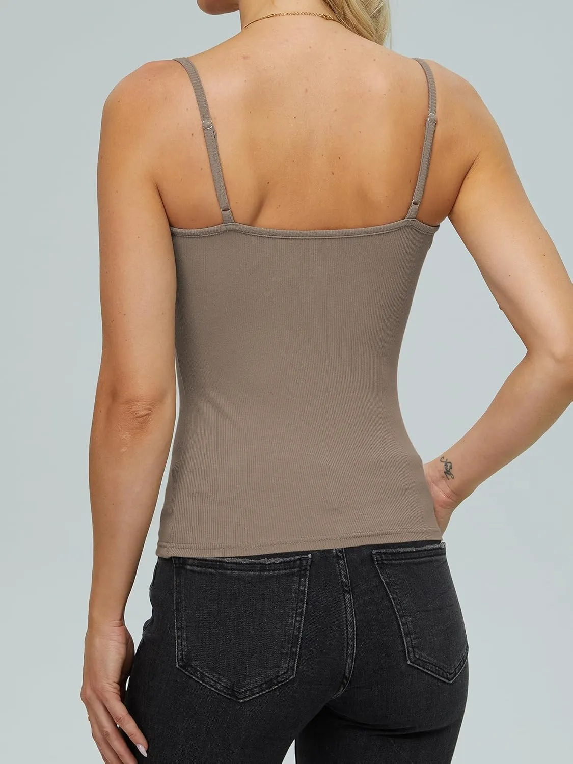 iGENJUN Tank Tops for Women 2025 Built in Shelf Bra Spaghetti Strap Summer Camisole U Neck Slim Fit Ribbed Sleeveless