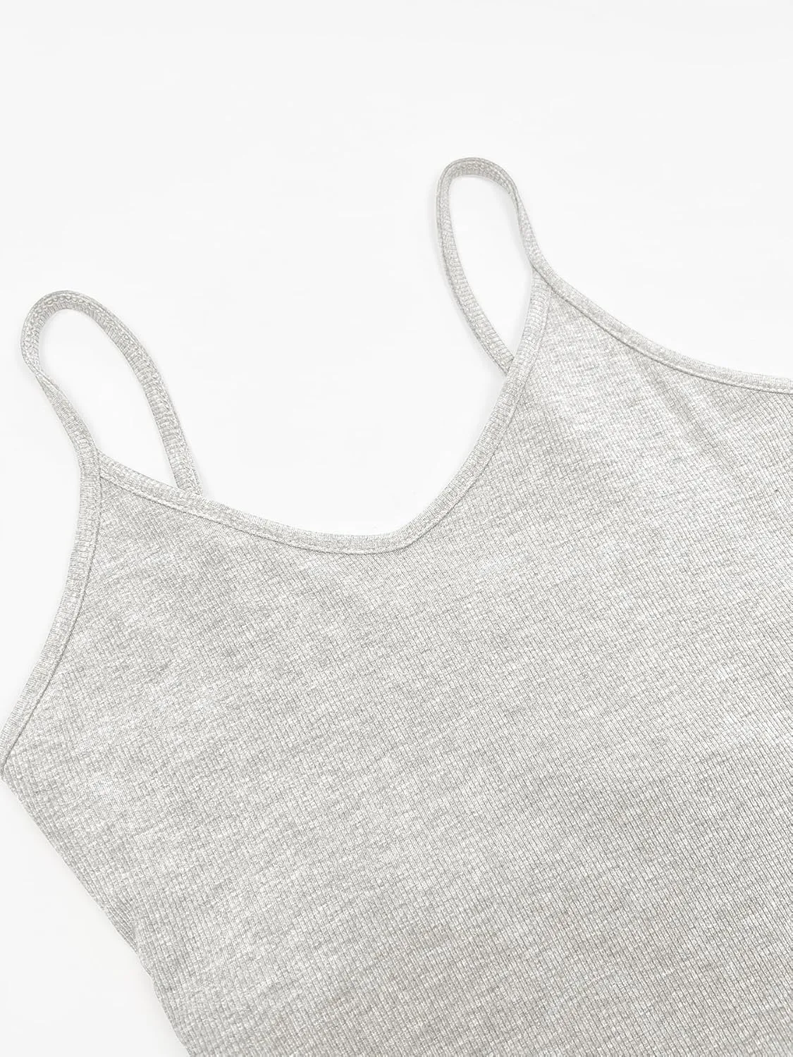 iGENJUN Tank Tops for Women 2025 Built in Shelf Bra Spaghetti Strap Summer Camisole U Neck Slim Fit Ribbed Sleeveless