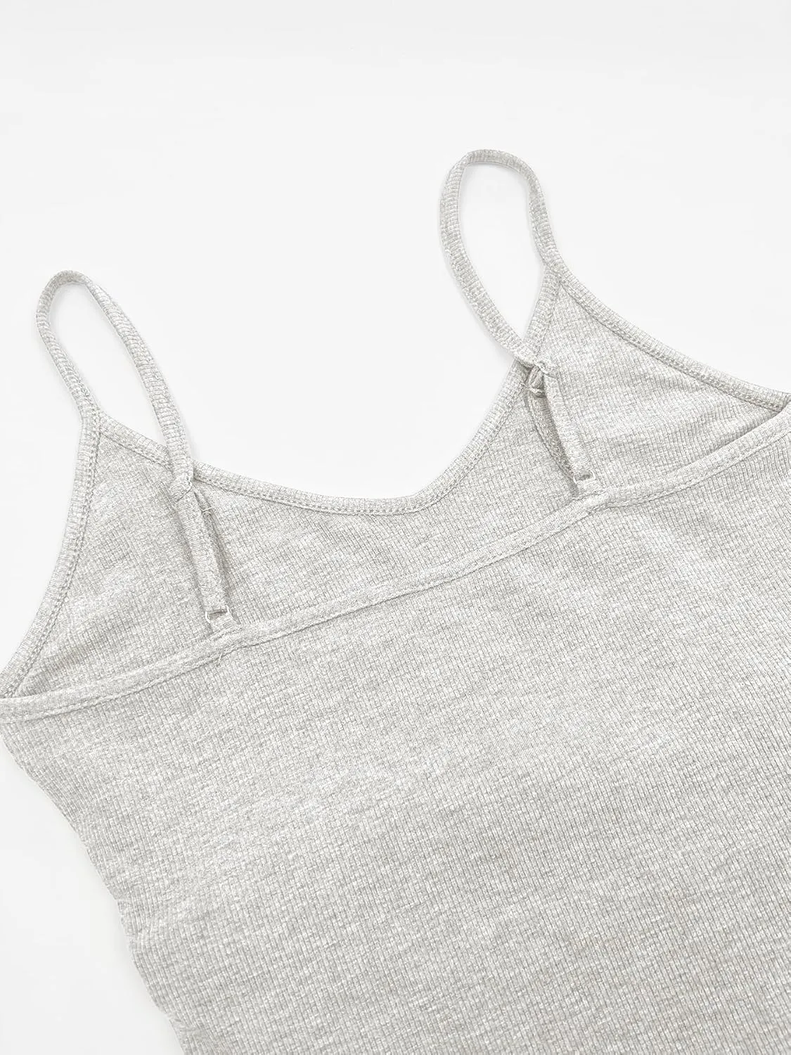 iGENJUN Tank Tops for Women 2025 Built in Shelf Bra Spaghetti Strap Summer Camisole U Neck Slim Fit Ribbed Sleeveless