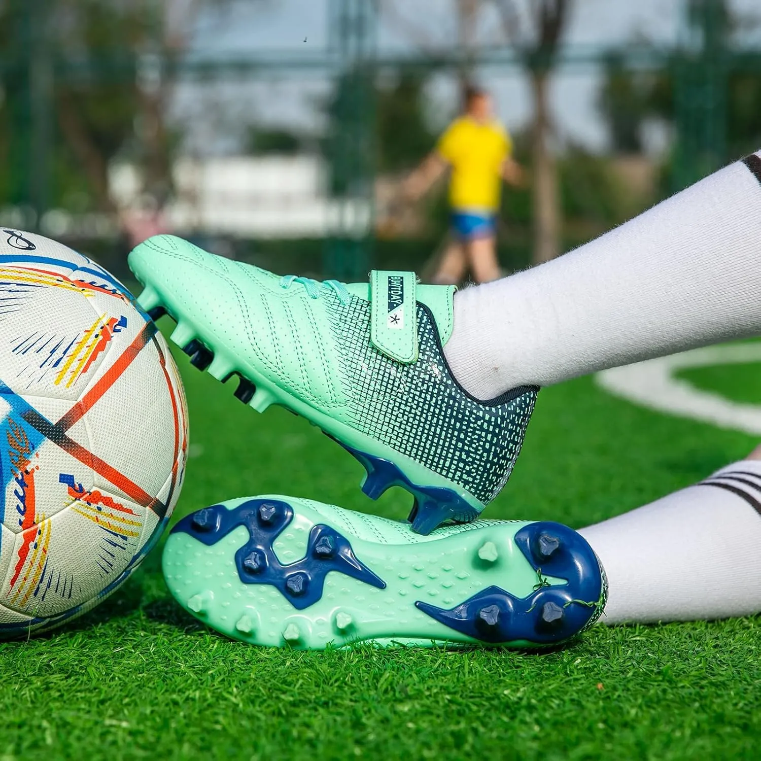 Kids Soccer Cleats Boys Girls Athletic Outdoor Firm Ground Youth Football Shoes(Little Kid/Big Kid)