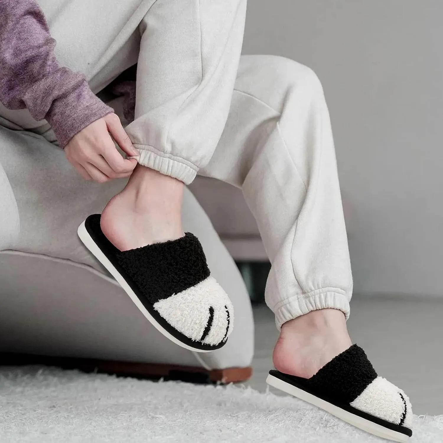 MAXTOP Women's Cat Paw Cozy Slippers Warm Gifts for Women Men with Memory Foam Trendy Cute Fuzzy Winter House Shoes Indoor Outdoor