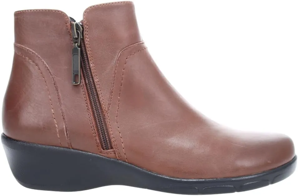 Propt Women's Waverly Ankle Boot